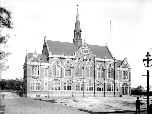 Fenton Town Hall